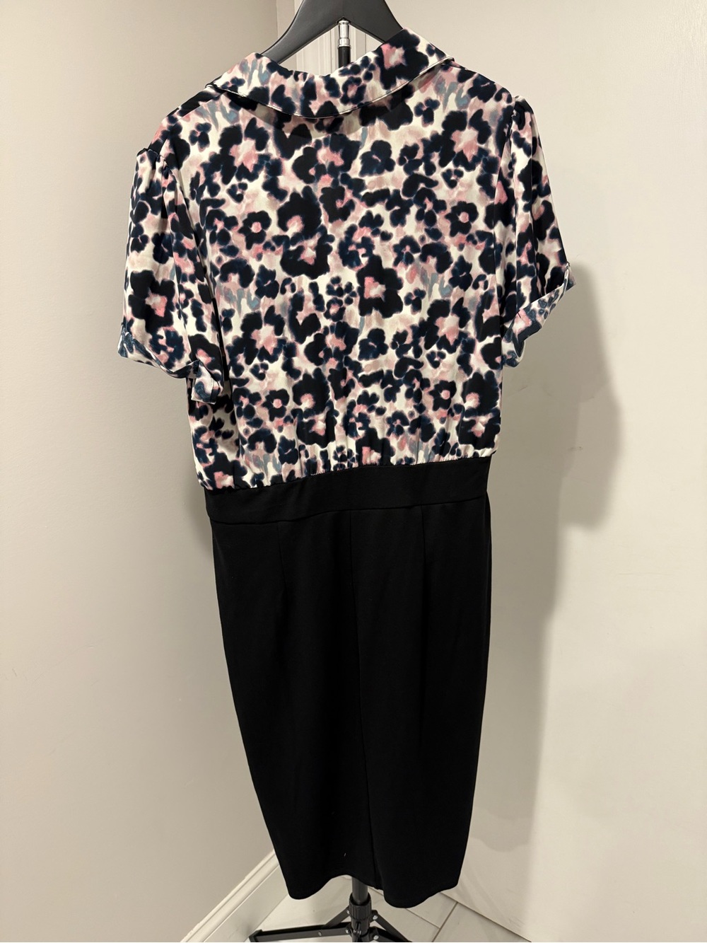 Torrid Pink and Navy Leopard-Print Dress - Picture 11 of 12